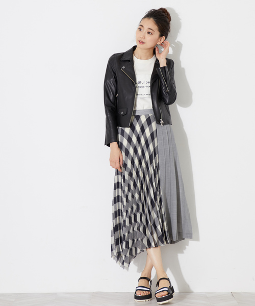 STUDIOUS（ステュディオス）の「アシンメトリーギンガムチェックプリーツスカート（スカート・レディース・ライトグレー/ネイビー・0/1）」の16枚目の写真