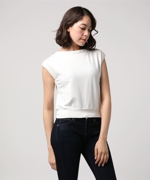 JILL by JILL STUART（ジルバイジルスチュアート）の「バックパールミニ裏毛（Tシャツ/カットソー・レディース・ホワイト/ネイビー/パープル・FREE）」の11枚目の写真