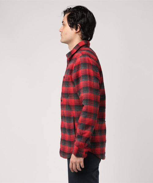 Timberland（ティンバーランド）の「長袖 マスコマ リバー シェルパ ラインド プレイド シャツ（シャツ/ブラウス・メンズ・レッド/その他・SMALL/MEDIUM/LARGE/X-LARGE/XX-LARGE）」の3枚目の写真