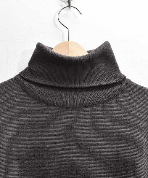 MinoriTY（マイノリティ）の「ミラノリブ編みビッグシルエットタートルネックニット（ニット/セーター・メンズ・ブラック/ブラウン/チャコールグレー/ベージュ/ワイン/杢グレー/オフホワイト・L/M）」の17枚目の写真
