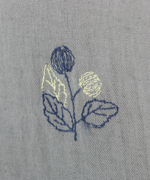 sabstreet my standard（サブストリートマイスタンダード）の「綿麻ボタニカル刺繍ワンピース【大きいサイズ対応】【9号(M)～15号(3L)】（ワンピース・レディース・カーキ/ネイビー/ライトグレー・15号/9号）」の4枚目の写真