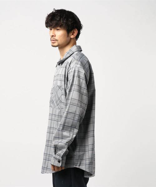 WEGO（ウィゴー）の「WEGO/チェックビッグシルエットシャツ（シャツ/ブラウス・メンズ・ブラウン系その他2/ブルー系その他2・MEDIUM/LARGE）」の4枚目の写真