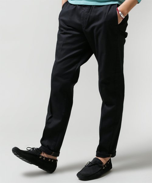 NANO universe（ナノユニバース）の「Lee(リー)/ 別注Trouser（スラックス・メンズ・ベージュ/ホワイト/ブラック/ピンクベージュ/レッド/ブルー/ネイビー・SMALL/MEDIUM/LARGE）」の3枚目の写真