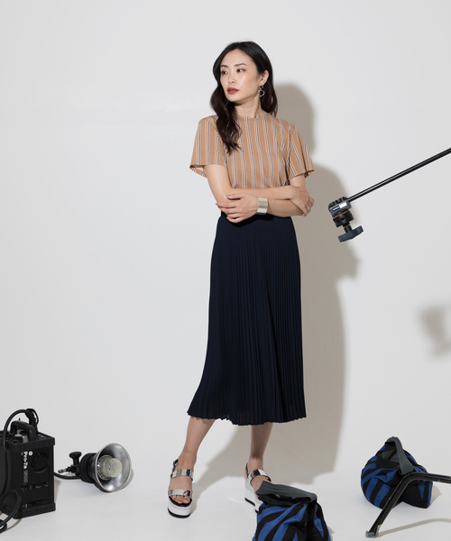 A/C DESIGN BY ALPHA CUBIC（エーシーデザインバイアルファキュービック）の「バックタックストライププルオーバー（Tシャツ/カットソー・レディース・オフホワイト/ネイビー/ベージュ・M size/L size）」の5枚目の写真