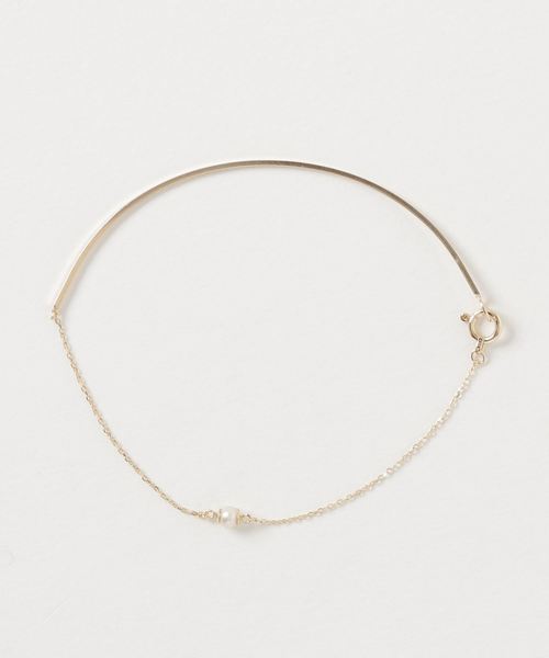 Phoebe(フィービィー)の「<ラストワン>【REMYU】K10 Curvaceous pearl ブレスレット(ブレスレット・レディース・ゴールド・FREE)」の3枚目の写真