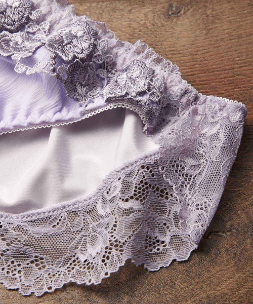 classicalelf（クラシカルエルフ）の「ラメシフォンブラジャー＆ショーツセット（ブラ&ショーツ・レディース・パープル/ピンク・E75/F70/F75/B75/A70/A75/C75/D75/E70/B70/C70/D70）」の7枚目の写真