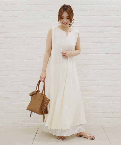 DouDou（ドゥドゥ）の「異素材切替フレアワンピース（ワンピース・レディース・ブラック/オフホワイト/グレイッシュベージュ・FREE）」の16枚目の写真