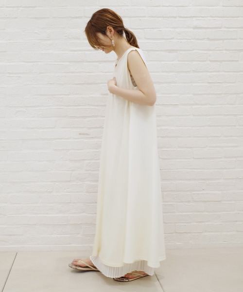 DouDou（ドゥドゥ）の「異素材切替フレアワンピース（ワンピース・レディース・ブラック/オフホワイト/グレイッシュベージュ・FREE）」の7枚目の写真