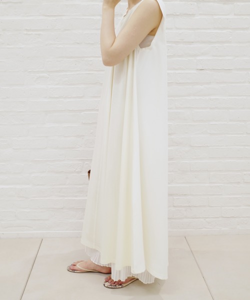 DouDou（ドゥドゥ）の「異素材切替フレアワンピース（ワンピース・レディース・ブラック/オフホワイト/グレイッシュベージュ・FREE）」の10枚目の写真