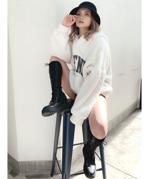 GYDA(ジェイダ)の「LEGENDSボアパーカー(パーカー・レディース・ブラック/ブラウン/オフホワイト・FREE)」の14枚目の写真