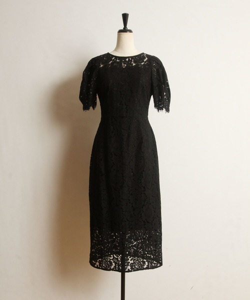 tocco closet(トッコ クローゼット)の「スカラップ×りぼん装飾パフスリーブ総レースワンピース(ワンピース・レディース・ベージュ/ブラック・M)」の13枚目の写真