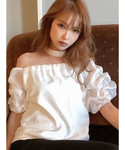 RESEXXY（リゼクシー）の「袖ボリュームオフショルブラウス（シャツ/ブラウス・レディース・ホワイト/ブラック/モカ・FREE）」の2枚目の写真