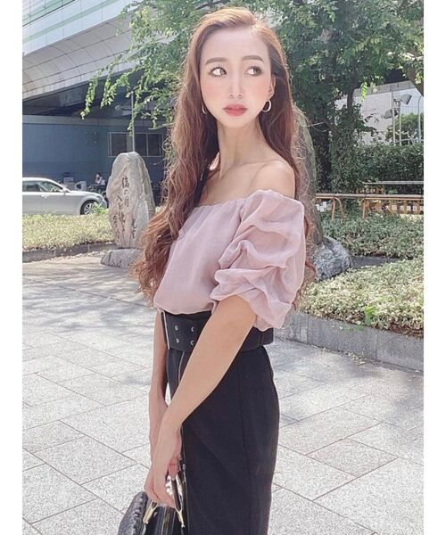 RESEXXY（リゼクシー）の「袖ボリュームオフショルブラウス（シャツ/ブラウス・レディース・ホワイト/ブラック/モカ・FREE）」の5枚目の写真