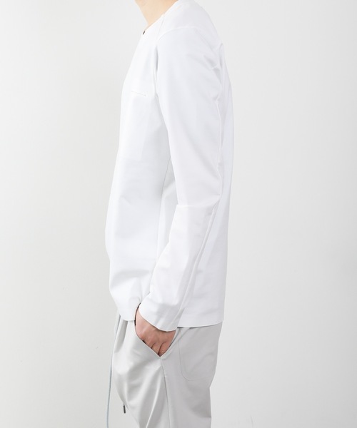 ATTACHMENT（アタッチメント）の「PONTE JERSEY TECHNICAL T-SHIRT L/S（Tシャツ/カットソー・メンズ・ホワイト/ブラック/ダークグリーン・1/2/3/4）」の16枚目の写真