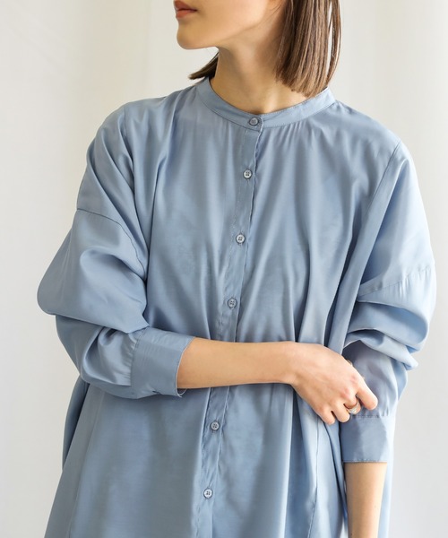 select MOCA（セレクトモカ）の「2021 SS ノーカラ―スムースサテンシャツ（シャツ/ブラウス・レディース・ブルー/ピンク/ホワイト・FREE）」の19枚目の写真