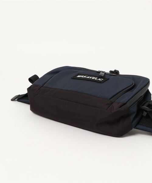 MAKAVELIC(マキャベリック)の「MAKAVELIC/TRUCKS DA MOVE WAISTBAG(ボディバッグ/ウエストポーチ・レディース・ネイビー・FREE)」の2枚目の写真