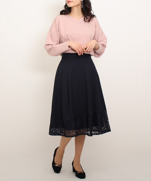 TRUDEA(トルディア)の「裾レースフレアスカート(スカート・レディース・カーキ/ネイビー/ベージュ・SMALL/LARGE/MEDIUM)」の12枚目の写真