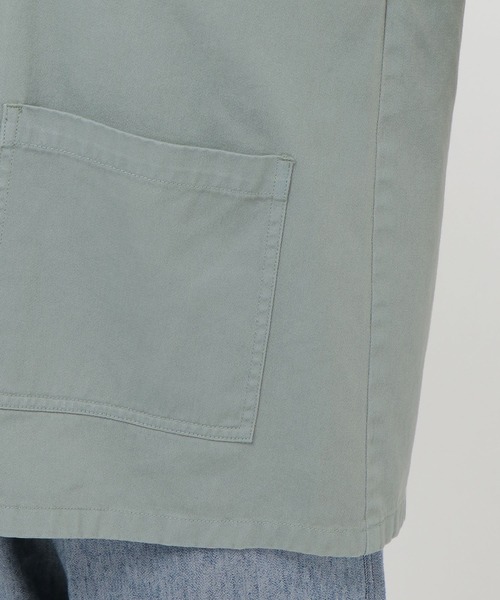 LBC(エルビーシー)の「製品染めノーカラージャケット(ブルゾン・レディース・エメラルド/ベージュ・M/L)」の8枚目の写真