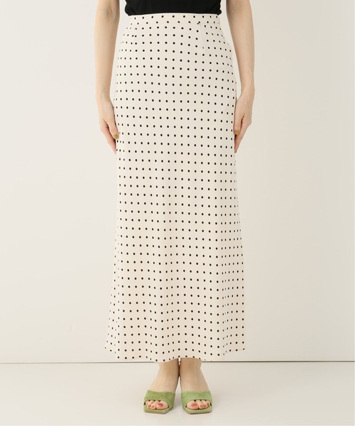 U by SPICK&SPAN(ユーバイスピックアンドスパン)の「≪追加≫サテンスカート 2◆(スカート・レディース・ホワイト・34/36/38)」の4枚目の写真