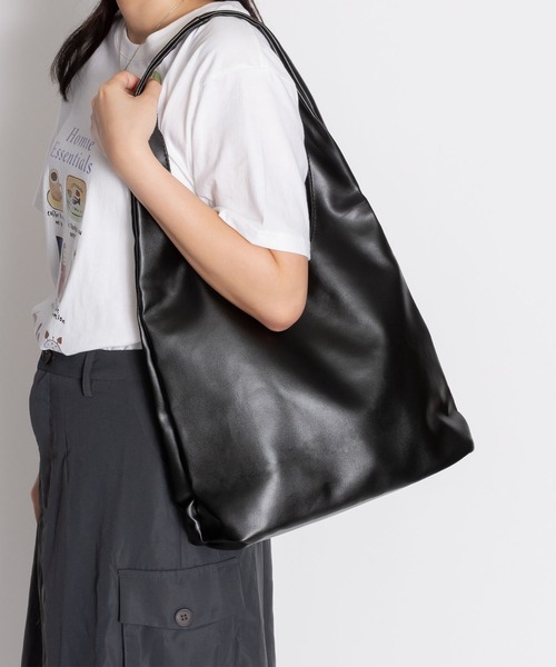 SVEC（シュベック）の「ミニマル トライアングル トートバッグ（トートバッグ・レディース・ブラウン/ブラック・FREE）」の11枚目の写真