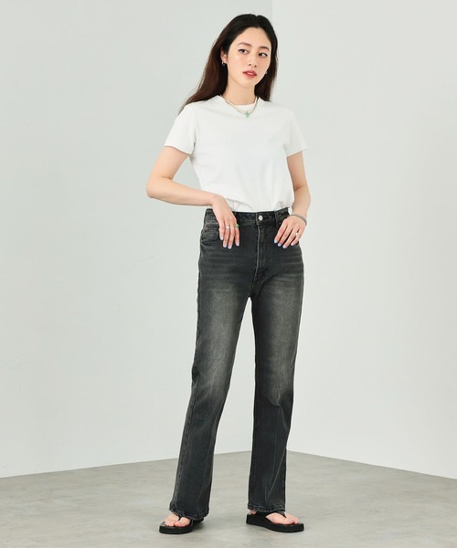 EDWIN（エドウィン）の「essentials ハイウエストヴィンテージフレアデニムパンツ（デニムパンツ・レディース・ブルー/ブラック系その他/ブルー系その他/ライトインディゴブルー/ブルー系その他2・SMALL/LARGE/MEDIUM/X-SMALL）」の16枚目の写真