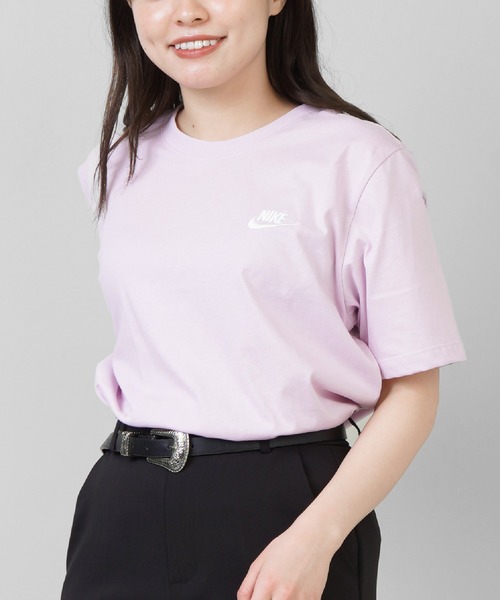 NIKE（ナイキ）の「【NIKE / ナイキ】ワンポイントロゴ半袖Tシャツ/S,M2サイズ展開（Tシャツ/カットソー・レディース・ホワイト/ブラック/ミント/ラベンダー・M/L/S）」の4枚目の写真