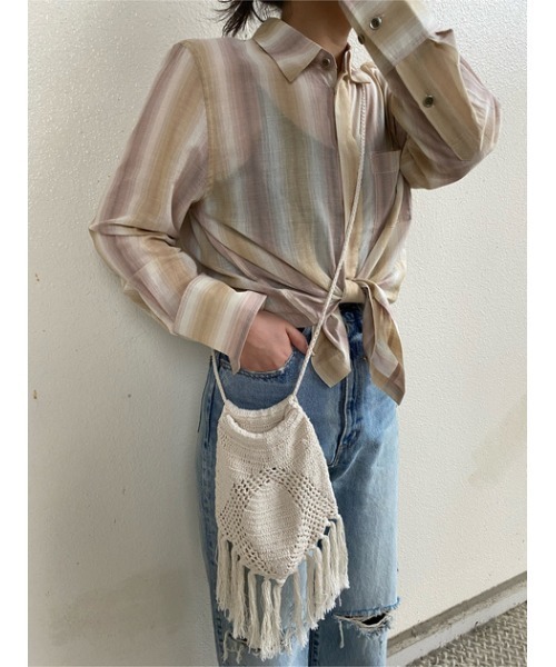 MOUSSY（マウジー）の「CROCHET FRINGE バッグ（ショルダーバッグ・レディース・ブラック/アイボリー/ライトパープル・FREE）」の9枚目の写真