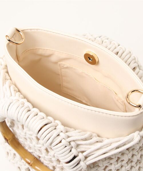 mysty woman（ミスティウーマン）の「ネットイン巾着バッグ 948430（ショルダーバッグ・レディース・ベージュ/オフホワイト・FREE）」の8枚目の写真