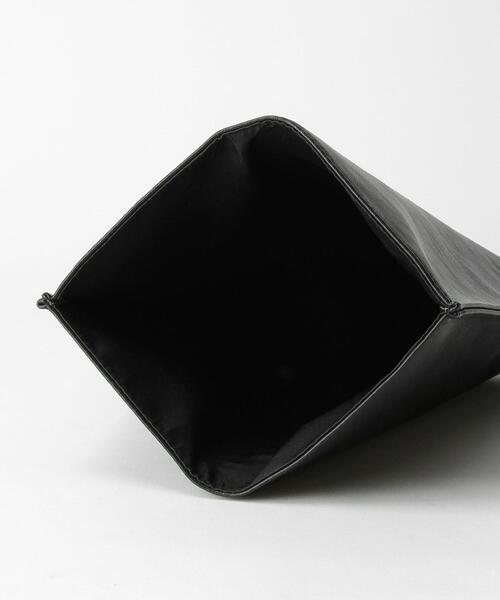 green label relaxing（グリーンレーベルリラクシング）の「CS １SLD IN PC バッグ（ショルダーバッグ・レディース・ブラック/オフホワイト・FREE）」の14枚目の写真