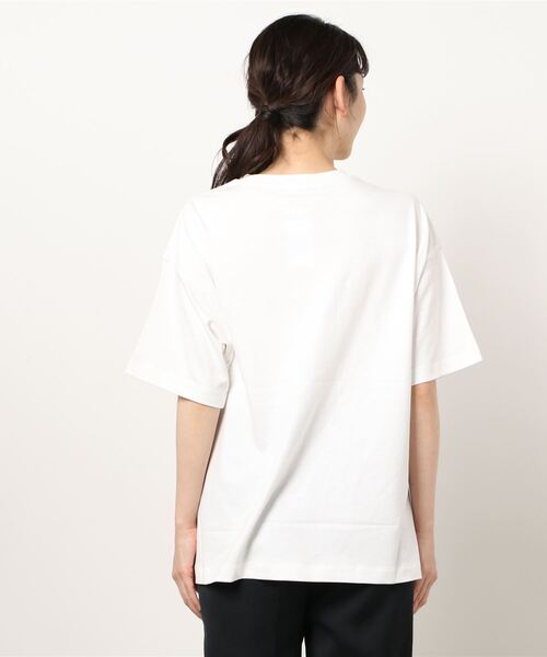 AMERICAN HOLIC(アメリカンホリック)の「BIG配色ステッチポケット付きカットプルオーバー *(Tシャツ/カットソー・レディース・ブルー/オフホワイト/チャコールグレー・FREE)」の5枚目の写真