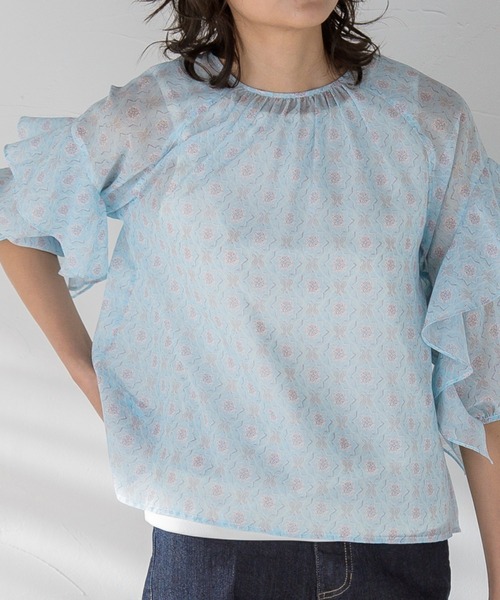 socolla(ソコラ)の「【socolla】袖ラッフル幾何柄ブラウス(シャツ/ブラウス・レディース・ブルー系その他/ピンク系その他・S/M)」の6枚目の写真