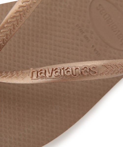 havaianas(ハワイアナス)の「【WEB限定】【havaianas】ハワイアナス SLIM FLATFORM(サンダル・レディース・ブラック/ゴールド系その他・23.0cm/24.0cm)」の9枚目の写真