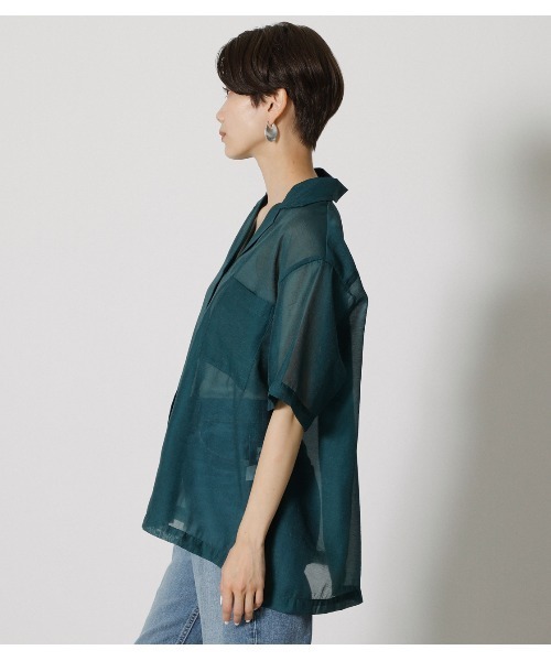 AZUL by moussy（アズールバイマウジー）の「OPEN COLLOAR SHEER SH