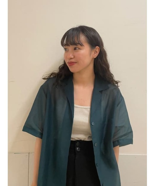 AZUL by moussy（アズールバイマウジー）の「OPEN COLLOAR SHEER SH/オープンカラーシアーシャツ（シャツ/ブラウス・レディース・ダークオレンジ/ベージュ/ダークグリーン・FREE）」の20枚目の写真