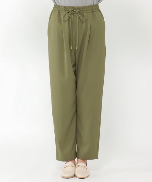 ikka(イッカ)の「ウエストドロストテーパードパンツ(その他パンツ・レディース・スモークグレー/ブラック/カーキオリーブ/ベージュ・M/L)」の8枚目の写真