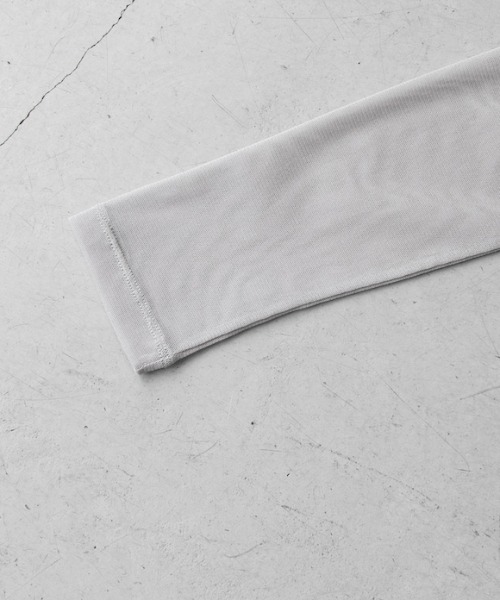 YOHEI OHNO（ヨウヘイオオノ）の「YOHEI OHNO mesh top（Tシャツ/カットソー・レディース・ライトグレー・フリー）」の6枚目の写真