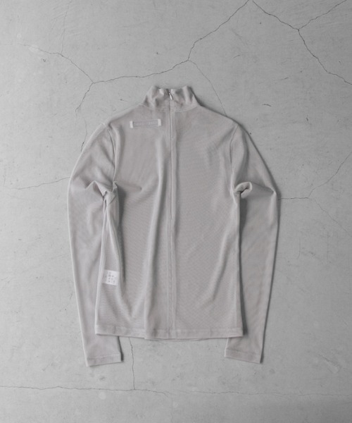 YOHEI OHNO（ヨウヘイオオノ）の「YOHEI OHNO mesh top（Tシャツ/カットソー・レディース・ライトグレー・フリー）」の3枚目の写真