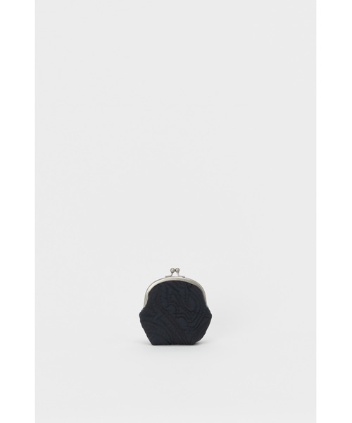 Hender Scheme(エンダースキーマ)の「snap pouch quilting(ショルダーバッグ・メンズ・ブラック/ベージュ/カーキ・FREE)」の2枚目の写真