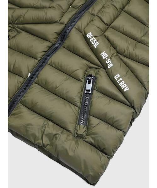 DIESEL（ディーゼル）の「DIESEL KID ジュニア 中綿ベスト フード（ダウンベスト・キッズ・ブラック/オレンジ/グリーン/パープル/ピンク/カーキ・10Y/14Y/6Y/12Y/4Y/8Y）」の8枚目の写真