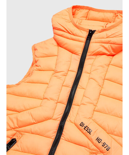DIESEL（ディーゼル）の「DIESEL KID ジュニア 中綿ベスト フード（ダウンベスト・キッズ・ブラック/オレンジ/グリーン/パープル/ピンク/カーキ・10Y/14Y/6Y/12Y/4Y/8Y）」の14枚目の写真