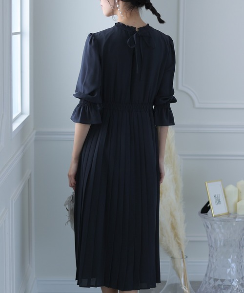 PourVous(プールヴー)の「ミモレ 半端丈&七分袖 フォーマル フリルネック 大きいサイズ 結婚式 パーティー ドレス オケージョンドレス お呼ばれ 二次会 成人式 (ドレス・レディース・ネイビー/グリーン/ボルドー/キャメル・M)」の5枚目の写真
