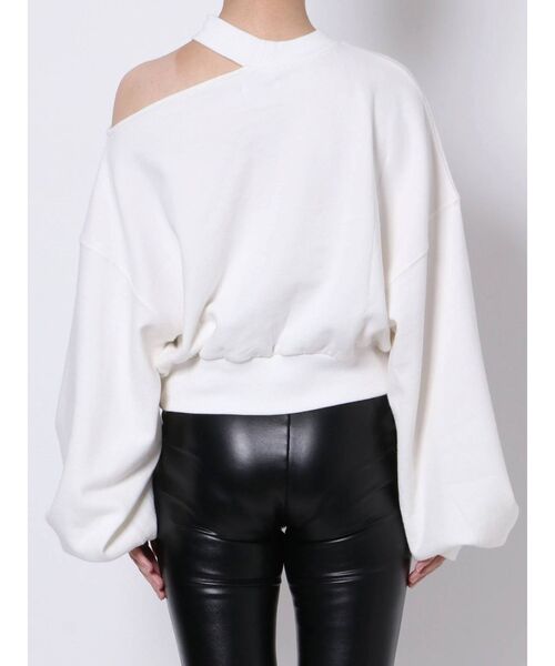 GYDA（ジェイダ）の「カットデザインraised back TOPS（Tシャツ/カットソー・レディース・オフホワイト/ブラック/ベージュ・FREE）」の11枚目の写真