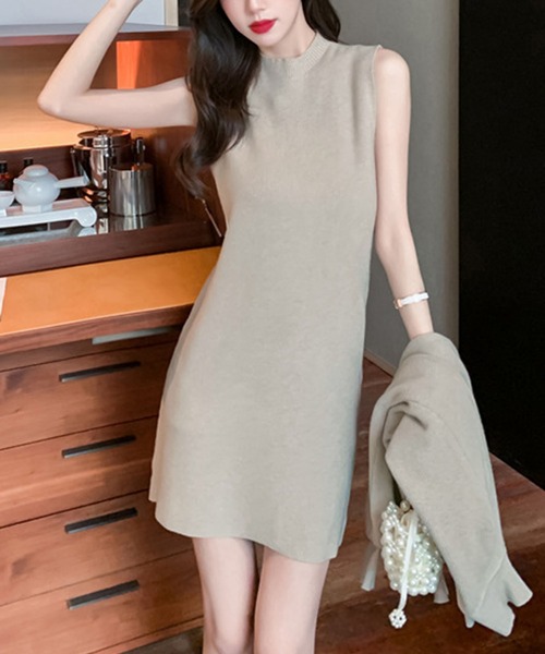 meJane（ミージェーン）の「レイヤードニットワンピース【ZOZOTOWN限定】（ワンピース・レディース・ブラック/ベージュ・FREE）」の6枚目の写真