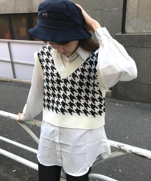 INGNI(イング)の「千鳥格子柄ベスト+シャツセット(ニット/セーター・レディース・グリーン/ブラック/アイボリー・M)」の8枚目の写真