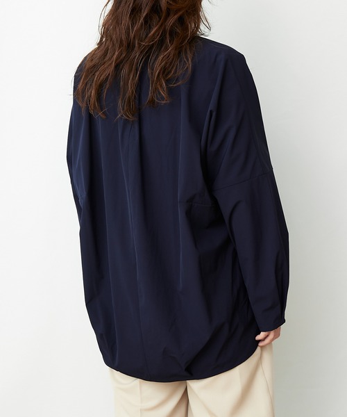 AZUL ENCANTO(アズールエンカント)の「ストレッチバルーントップス(Tシャツ/カットソー・レディース・ブラック/ネイビー・FREE)」の4枚目の写真