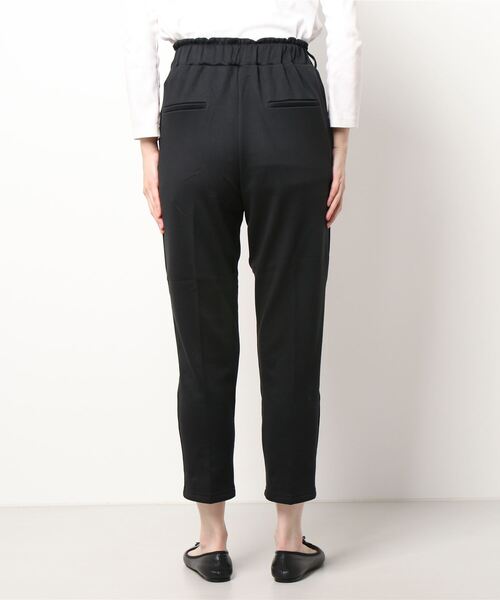 reca（レカ）の「美シルエット裏起毛テーパードパンツ（その他パンツ・レディース・チャコールグレー/ブラック/モカ/グレー系その他・M/L）」の6枚目の写真