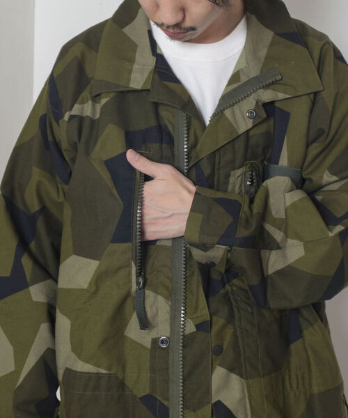 GLOSTER(グロスター)の「【BLAW×GLOSTER】リメイク フィールドコート カモ/ブラック(その他アウター・メンズ・ブラック/グリーン系その他・MEDIUM)」の14枚目の写真
