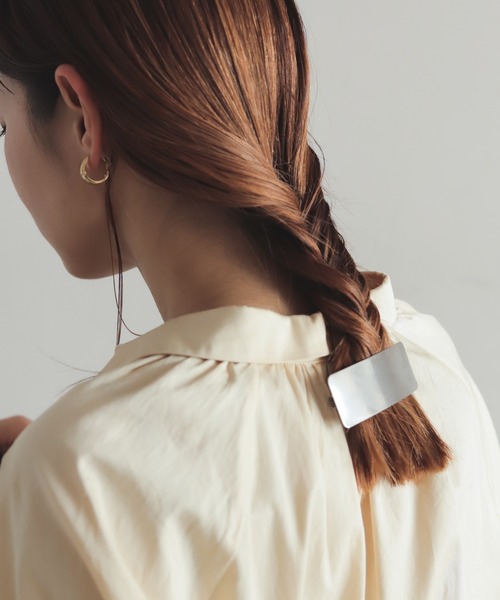 rapiecage（ラピエサージュ）の「ワイドプレートバレッタ（バレッタ/ヘアクリップ・レディース・シルバー/ゴールド・FREE）」の6枚目の写真