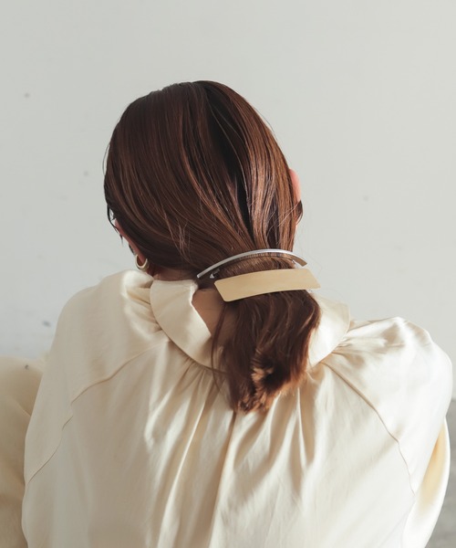 rapiecage（ラピエサージュ）の「ワイドプレートバレッタ（バレッタ/ヘアクリップ・レディース・シルバー/ゴールド・FREE）」の7枚目の写真