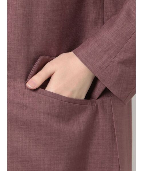 LAGUNAMOON（ラグナムーン）の「ギャザースリーブロングテーラードジャケット（テーラードジャケット・レディース・アイボリー/プラム/モカ・FREE）」の4枚目の写真